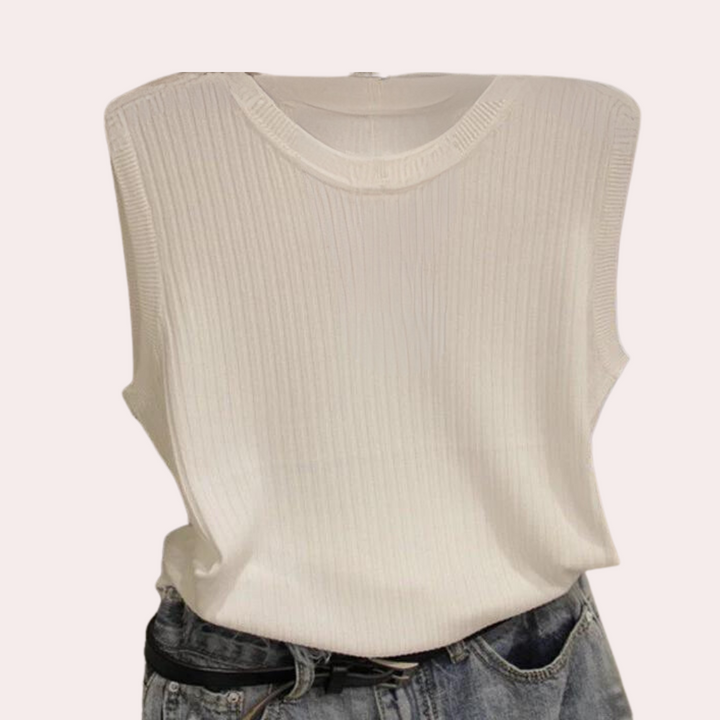 Fiona - Stylish and elegant knitted jumper for women