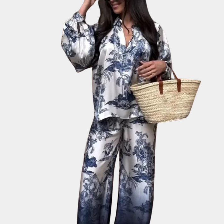 Dona - A stylish two-piece set that highlights feminine charms