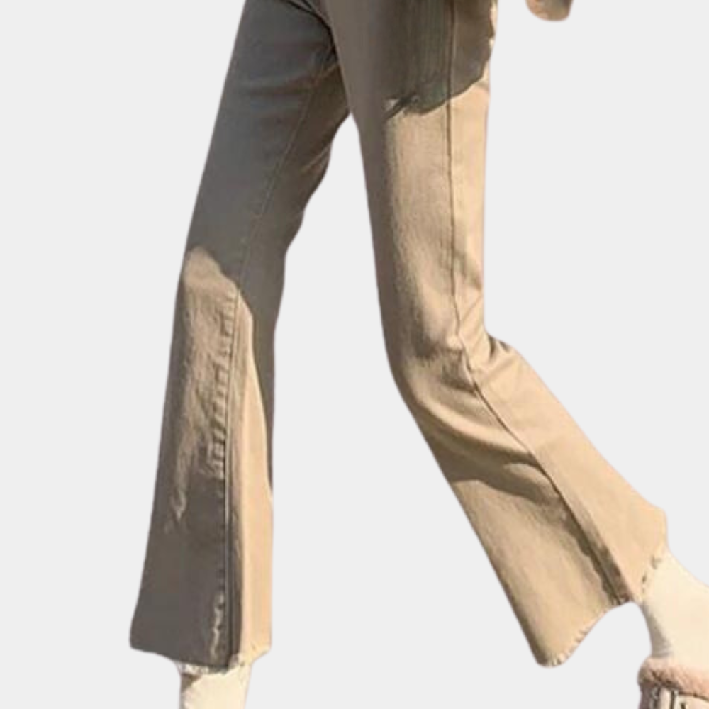 Elegant women's jeans with fashionable flared legs