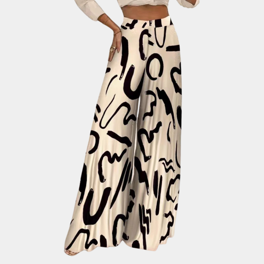 Elegant Ruby women's trousers with airy fabric and wide legs - the perfect choice for any occasion!
