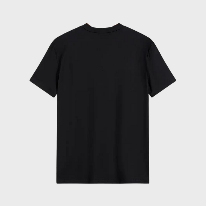 Stylish men's T-shirt with round neckline in a relaxed fit