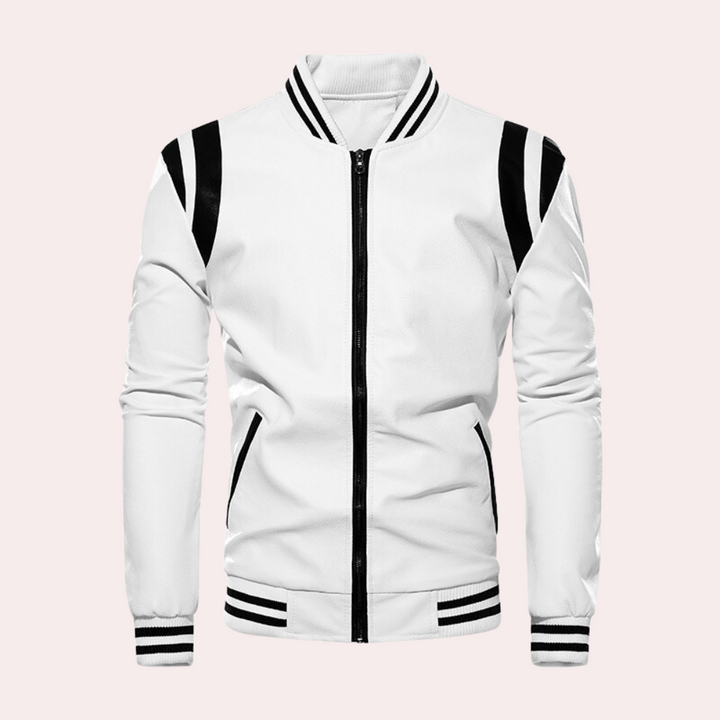 A stylish bomber that combines elegance with comfort and fashion