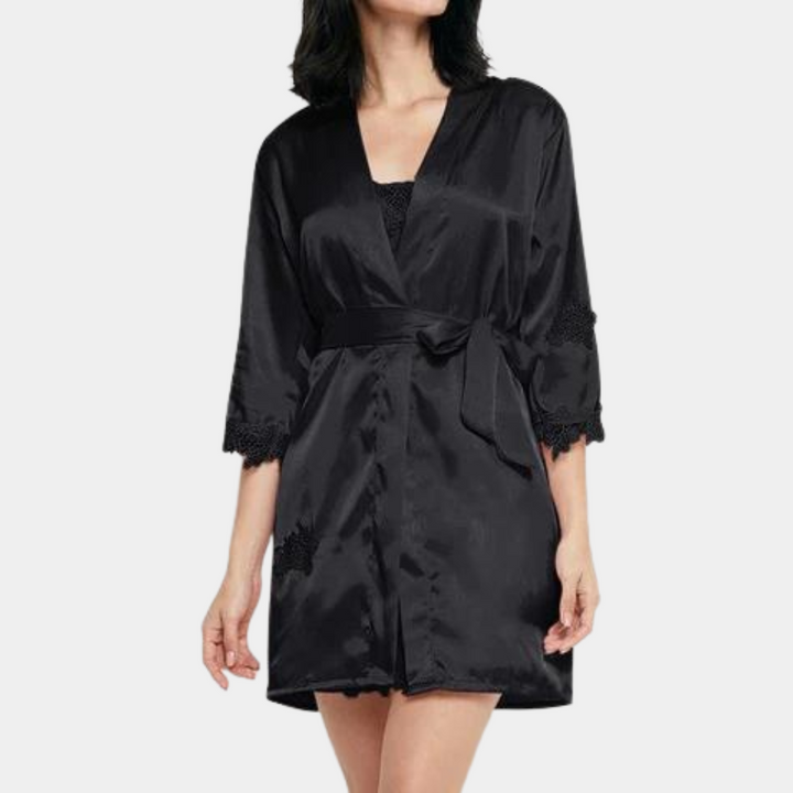 Luxury women's pyjamas for a night full of softness and elegance