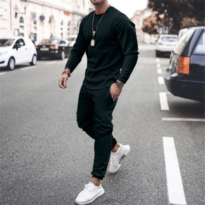 LUKA - A chic tracksuit for the modern man