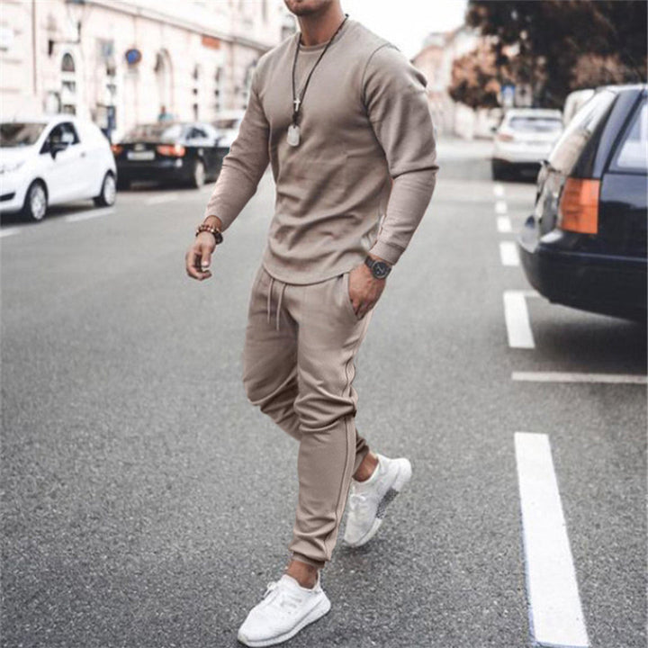 LUKA - A chic tracksuit for the modern man