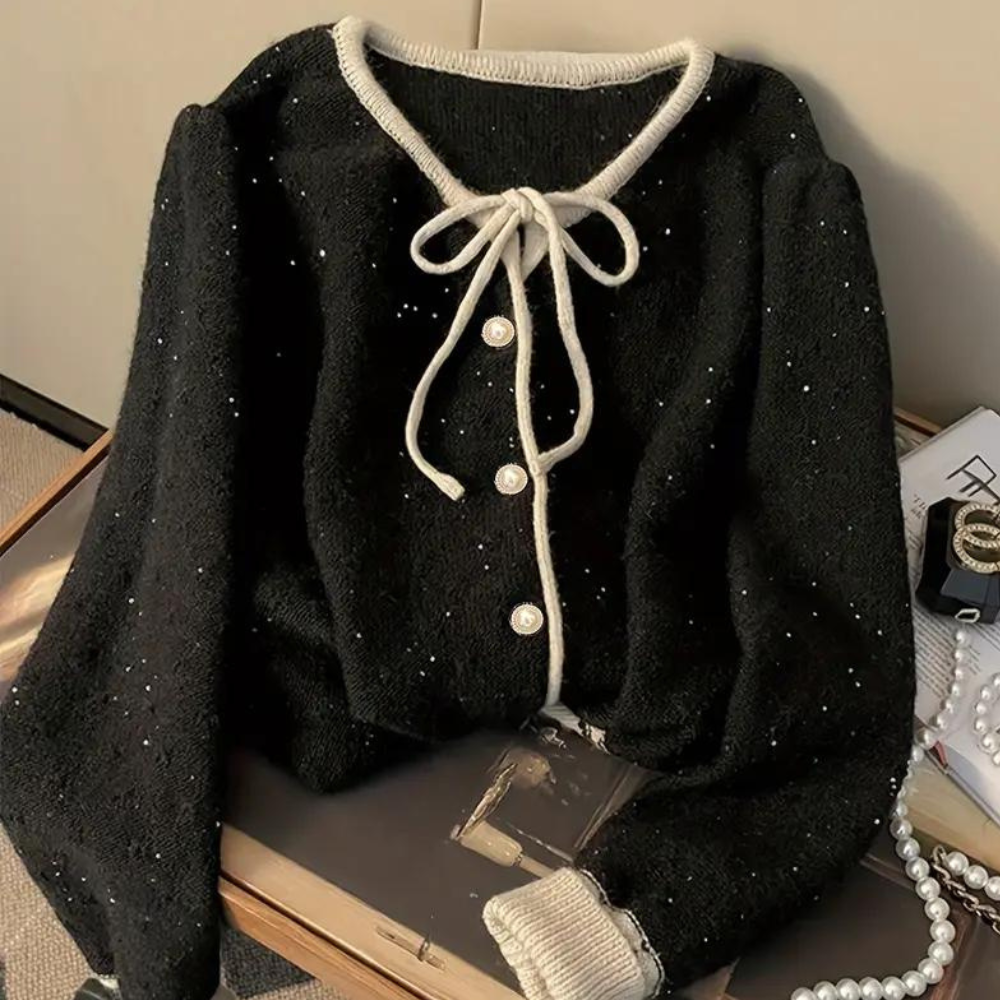 LAIA Stylish knitwear set for the modern elegant woman